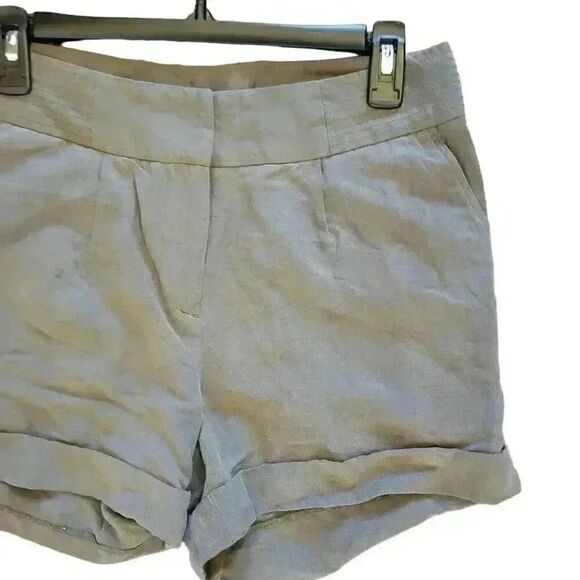 White + Warren Women's Gray Silk & Linen Cuffed Shorts w Pockets - Picture 3 of 7